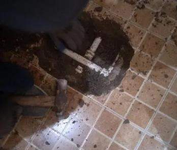 遵义卫生间漏水维修公司为您分享下卫生间渗水如何处理及注意事项